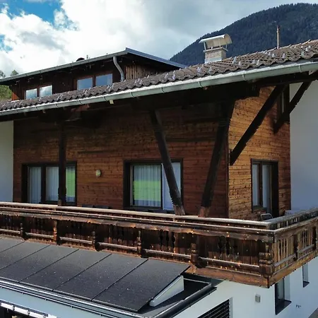 Carina's Appartement Obsteig