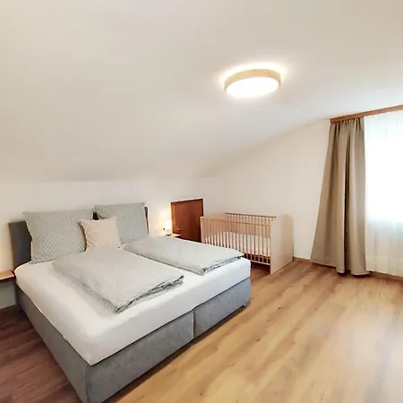 Carina's Обштайг