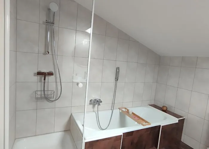 Carina's אובשטייג